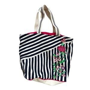 Chloe & Lex Womens Embroidered Striped Tote Floral